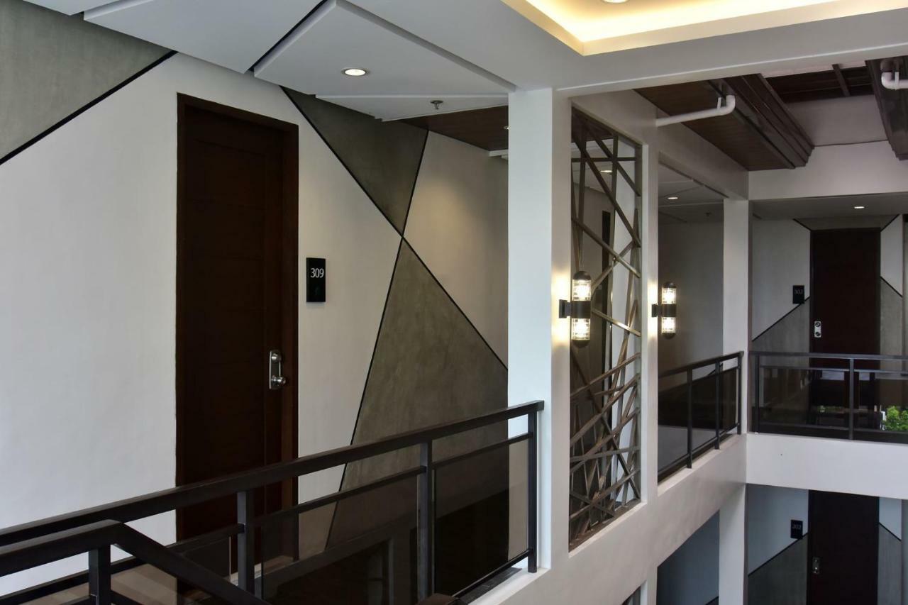 Andeo Suites Анхелес Экстерьер фото
