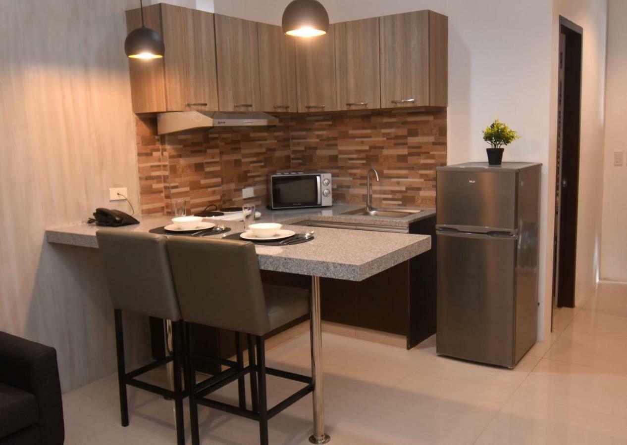 Andeo Suites Анхелес Экстерьер фото